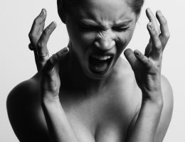 The Cancer Voice Asia | Find Strength In Your Pain | Photo by Gabriel Matula on Unsplash